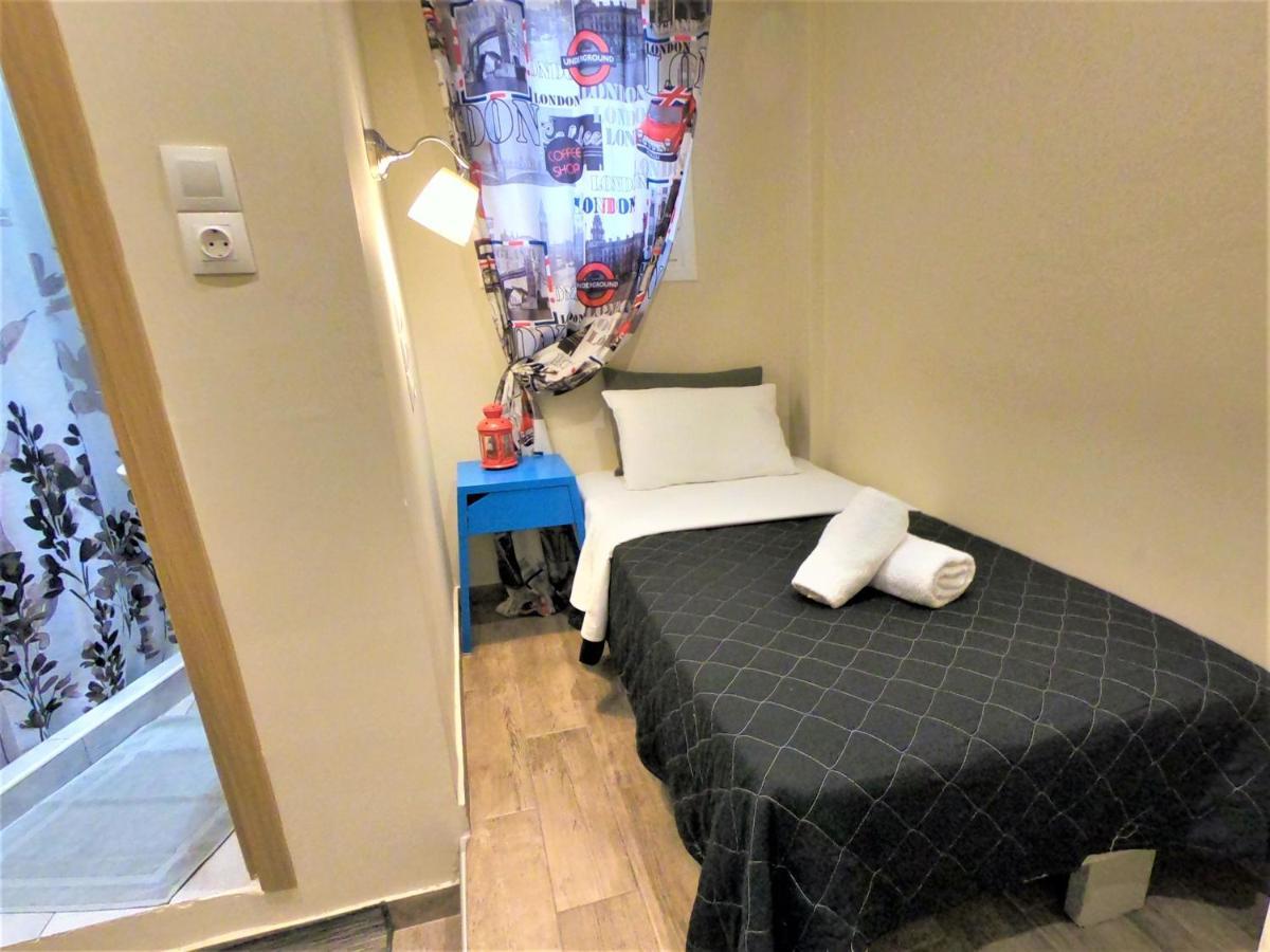 Achillion Hotel 피레아스 외부 사진