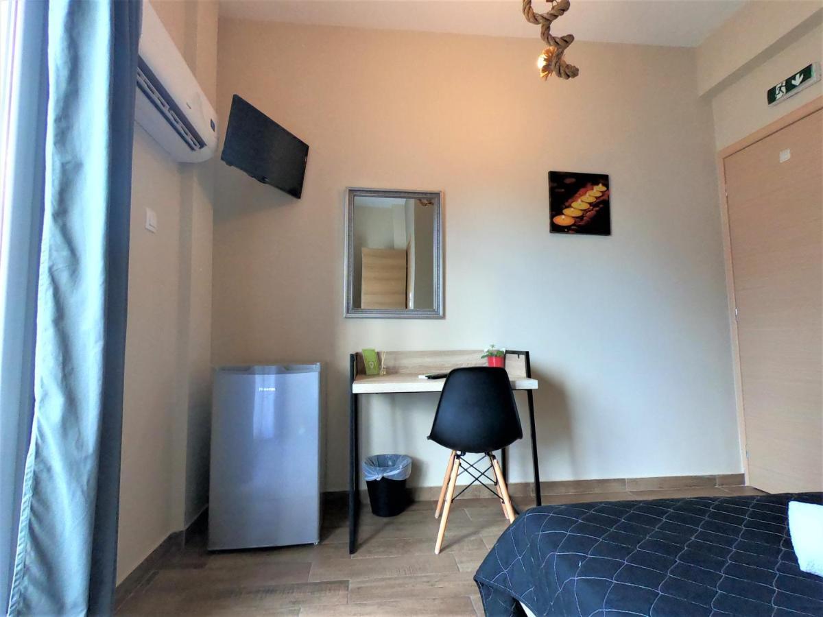 Achillion Hotel 피레아스 외부 사진