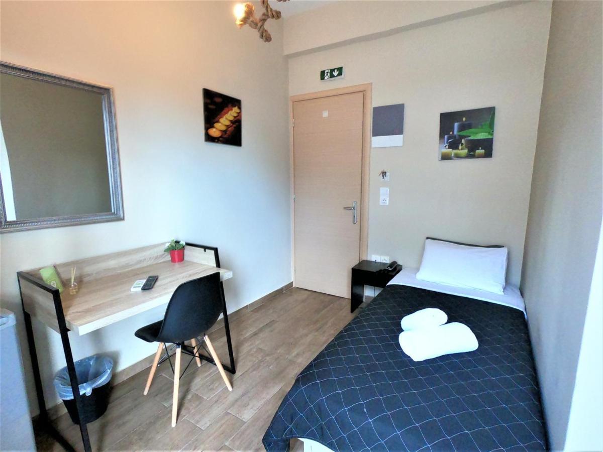 Achillion Hotel 피레아스 외부 사진