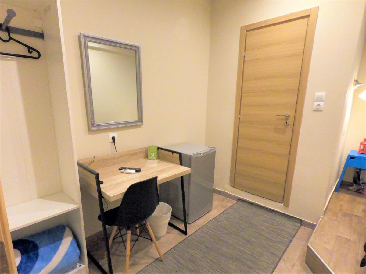 Achillion Hotel 피레아스 외부 사진