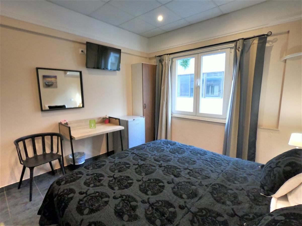 Achillion Hotel 피레아스 외부 사진