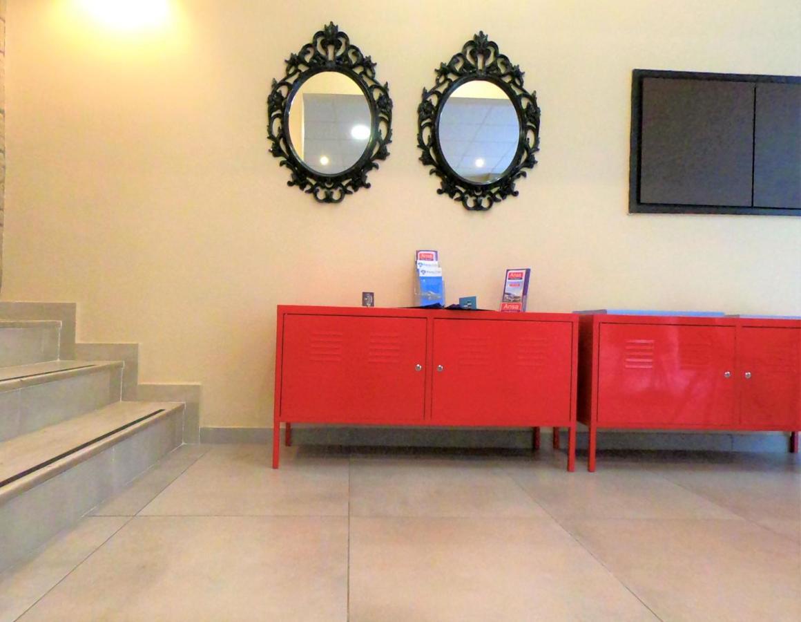 Achillion Hotel 피레아스 외부 사진