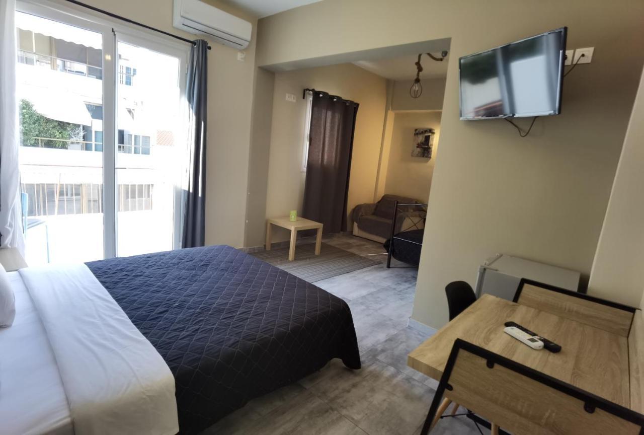 Achillion Hotel 피레아스 외부 사진