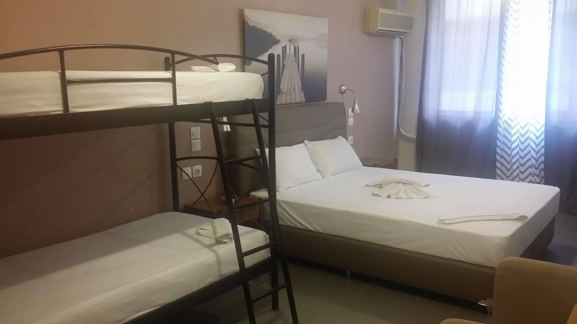 Achillion Hotel 피레아스 외부 사진