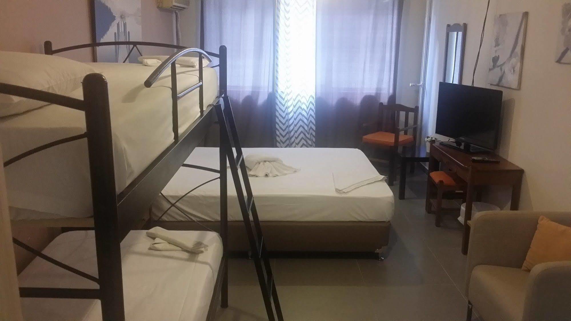 Achillion Hotel 피레아스 외부 사진