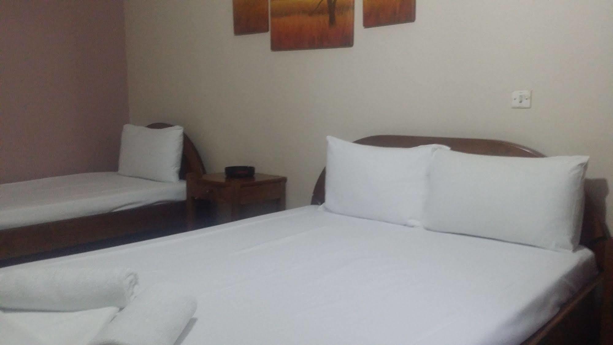 Achillion Hotel 피레아스 외부 사진
