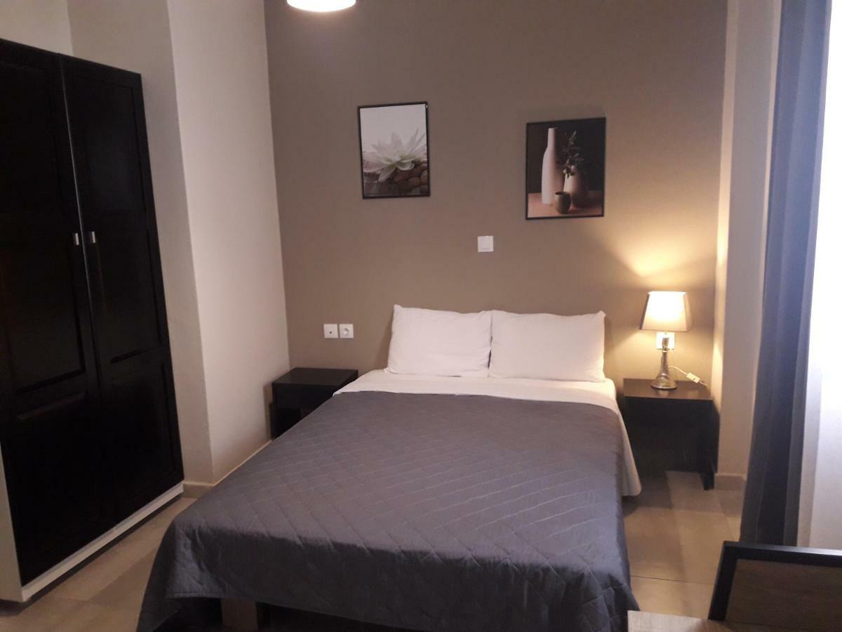 Achillion Hotel 피레아스 외부 사진